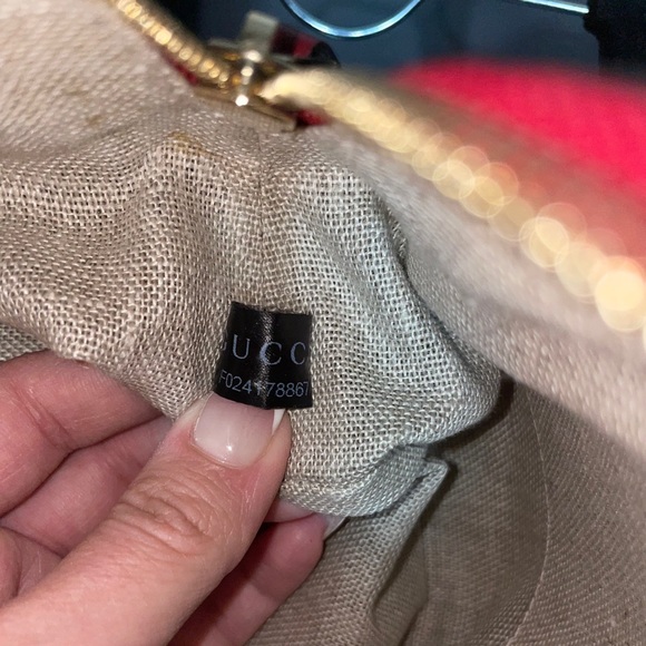 Gucci Handbag - Picture 3 of 11